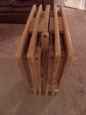 WOODEN TV TRAYS WITH STAND