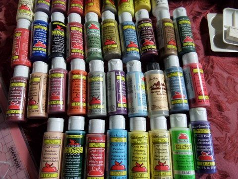 ACRYLIC PAINTS, NEW UNOPENED AND LOTS OF CRAFT SUPPLIES