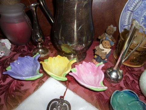 VARIETY LOT, SILVER PLATE PITCHER, BUD VASES, SUGAR SPOONS,  NAPKINS