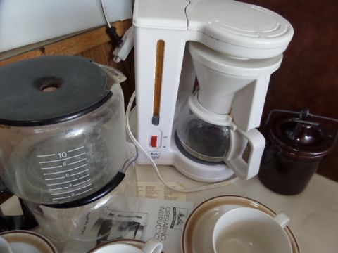 LARGE ENAMEL CANNING POT WITH RACK, AND A LOT MORE PANS AND KITCHEN APPLIANCES TO GO WITH IT.