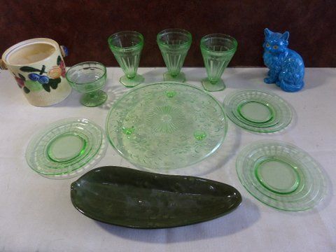 DEPRESSION GLASS PIECES, BLUE KITTY AND A PICKLE  PICKLE DISH