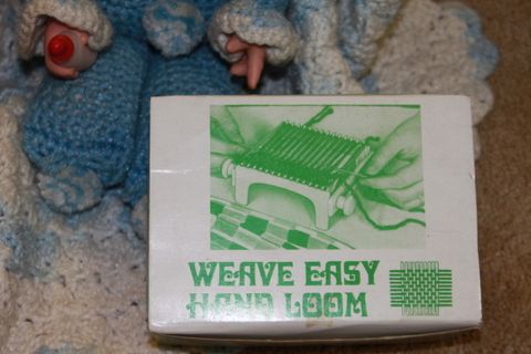 WEAVING LOOMS AND CRAFT ITEMS