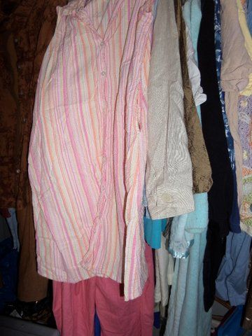 OVER 100 PIECES OF WOMEN'S CLOTHING MOSTLY XL, 2X AND SOME 3X