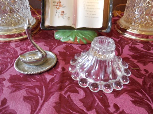 PRETTY GLASS TABLE LAMPS. KEEPSAKE BOX,  CERAMIC SERENITY BOOK AND MORE