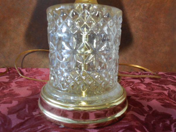 PRETTY GLASS TABLE LAMPS. KEEPSAKE BOX,  CERAMIC SERENITY BOOK AND MORE