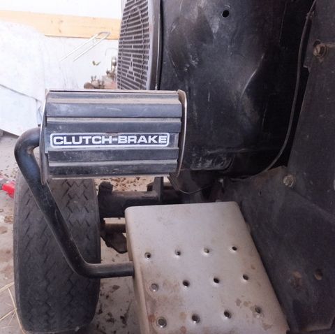 SEARS  CRAFTSMAN MOWER WITH 4' CUTTER  BAR 