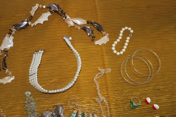 VINTAGE JEWELRY WITH SILVER BUTTERFLY