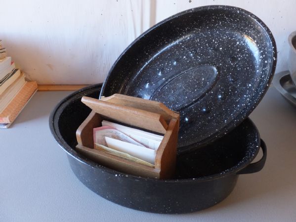 STAINLESS MIXING BOWLS WITH LIDS, VINTAGE COOKBOOKS, ENAMEL ROASTING PAN PLUS MORE