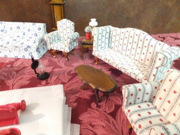 FURNISH THE REST OF YOUR DREAM DOLL HOUSE WITH SOFAS AND ACCESSORIES