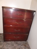 SOLID WOOD CHEST OF DRAWERS