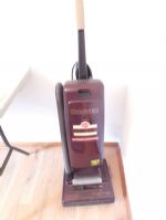 HOOVER UPRIGHT VACUUM WITH TOOLS