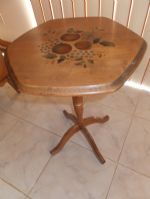 TOLE PAINTED SOLID WOOD SIDE TABLE & BUCK CHAIR VERY NICE