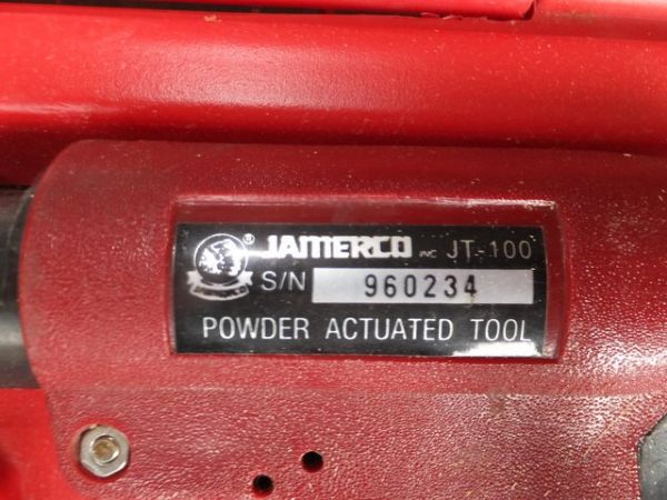 JAMERCO POWDER ACTUATED (HILTI-TYPE) GUN WITH POWDER LOADS & FASTENERS
