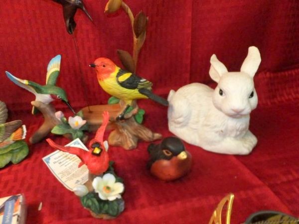 VINTAGE COLLECTIBLE BIRD FIGURINES AND  MUSIC BOX BUNNY