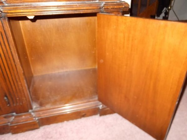 VINTAGE WOOD AND GLASS CHINA HUTCH - BEAUTIFUL AND LARGE