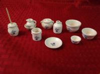 MINIATURE DOLL HOUSE POTTERY SET  -  ADD MORE REALITY TO YOUR DOLL HOUSE