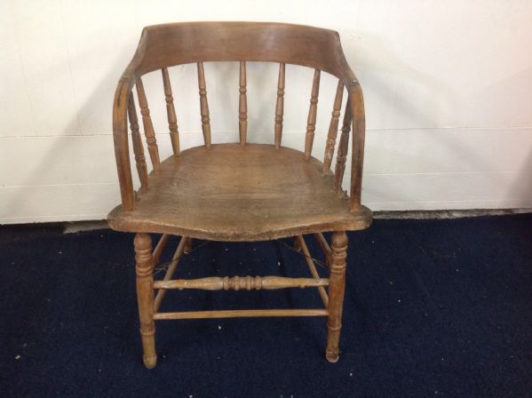 HANDSOME OLD RANCH HOUSE WOODEN BENTWOOD CHAIR