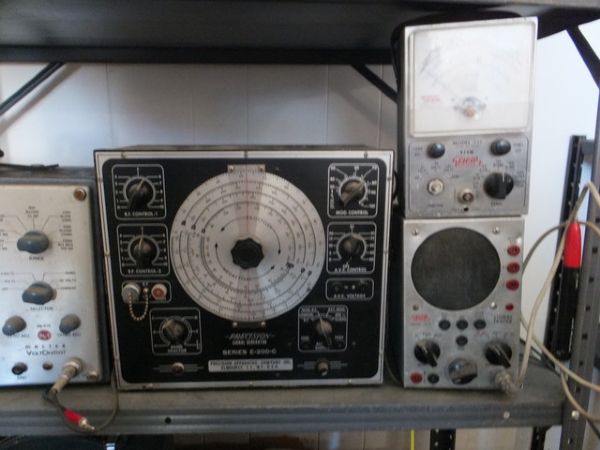 HAM & CB RADIO GEAR - Shelf #4 - ELECTRONICS.
