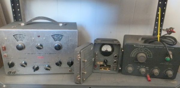 HAM & CB RADIO GEAR - Shelf #5 - ELECTRONICS