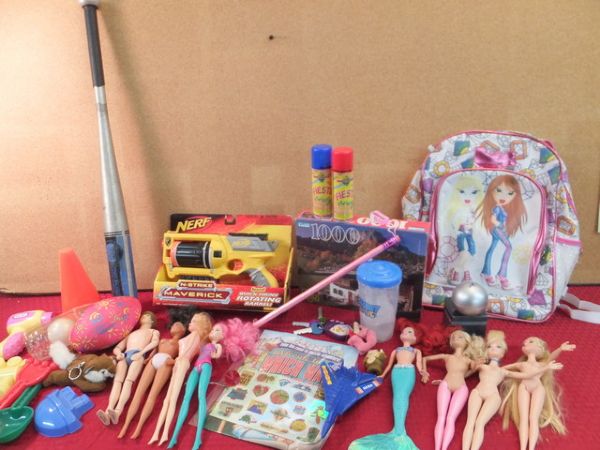 BIG VARIETY OF TOYS FOR BOYS AND GIRLS!