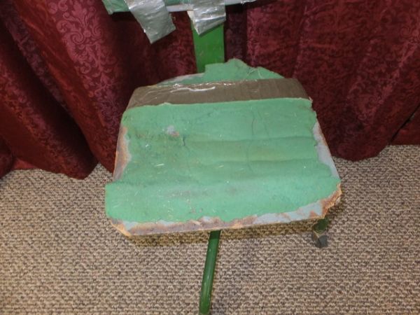VINTAGE GREEN METAL OFFICE CHAIR FRAME-NEEDS NEW UPHOLSTERY