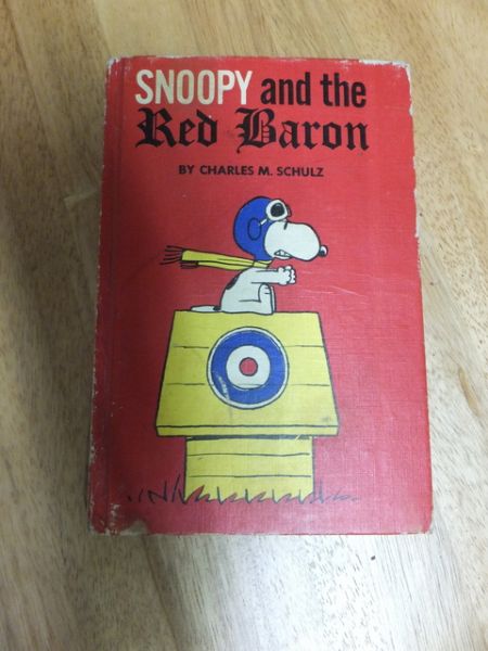 1966 EDITION - SNOOPY & THE RED BARON