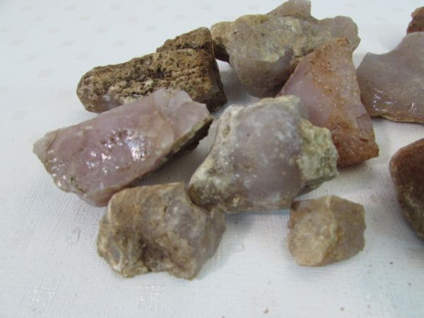 AGATES FOR CUTTING OR TUMBLING