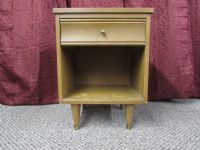 VINTAGE NIGHTSTAND SOLID WOOD BY FASHION FLOW