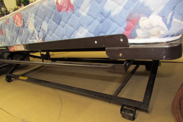 TWIN SIZE FOLD DOWN TRUNDLE BED WITH CPVERLET