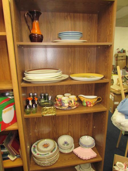 VARIETY OF VINTAGE STONEWARE, SALT & PEPPER SHAKERS, ETC. WITH TALL SHELF UNIT