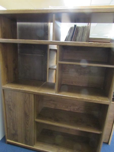 SHELVING UNIT WITH LOWER CUPBOARD