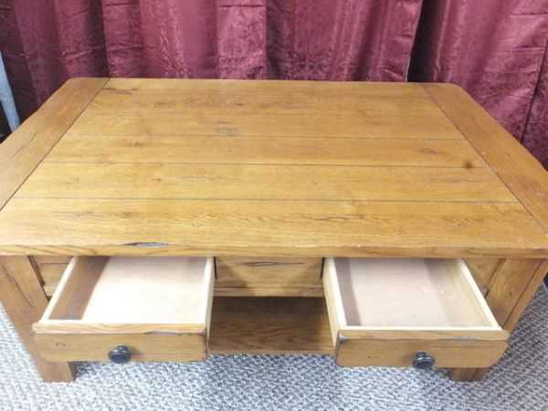 LARGE RUSTIC RANCH HOUSE COFFEE TABLE SOLID WOOD