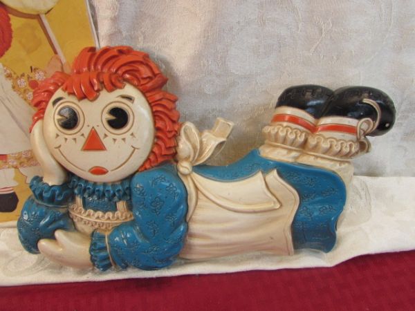 VINTAGE RAGGEDY ANN & ANDY WALL HANGINGS