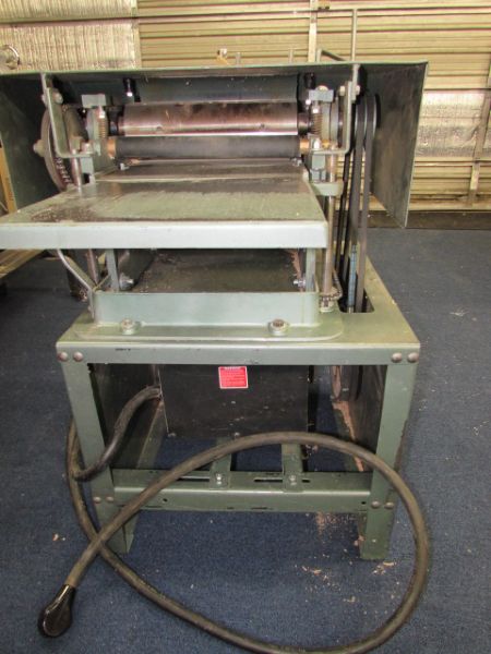PROFESSIONAL COMMERCIAL 12 PLANER - **THE RESERVE HAS BEEN MET ON THIS ITEM***