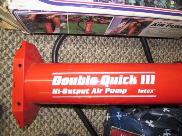 QUEEN AIR BED AND DOUBLE-QUICK PUMP