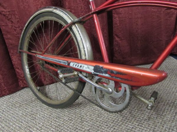 VINTAGE RED SCHWINN BICYCLE