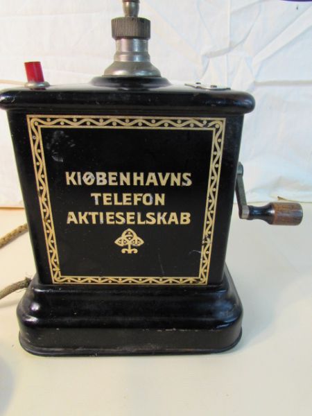 ANTIQUE CRANK TELEPHON - KIOBENHAVNS