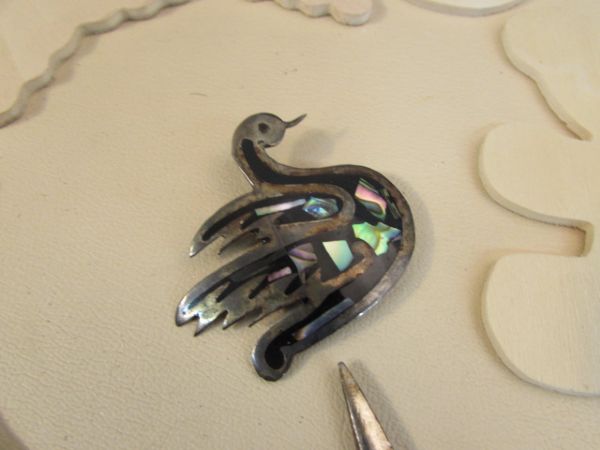 CRAFT LOT  WITH FOUND ABALONE & SILVER SWAN BROOCH