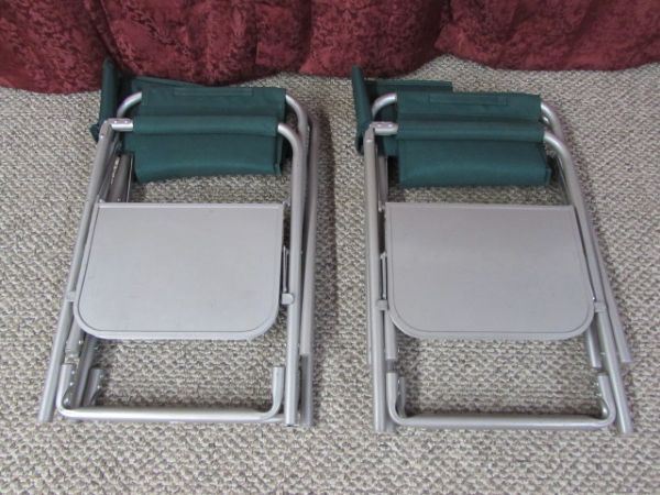 FOLDING CHAIRS WITH SIDE TABLES.