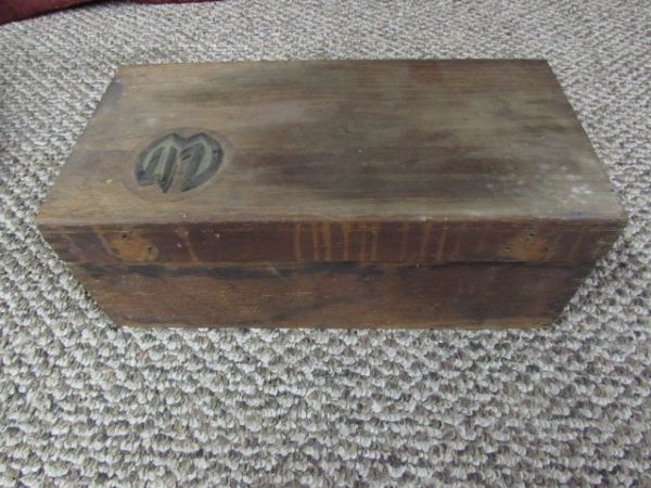 VINTAGE WOOD BOX, SOLID OAK WOOD DRAWERS-SHOP ORGANIZER OR OTHERS
