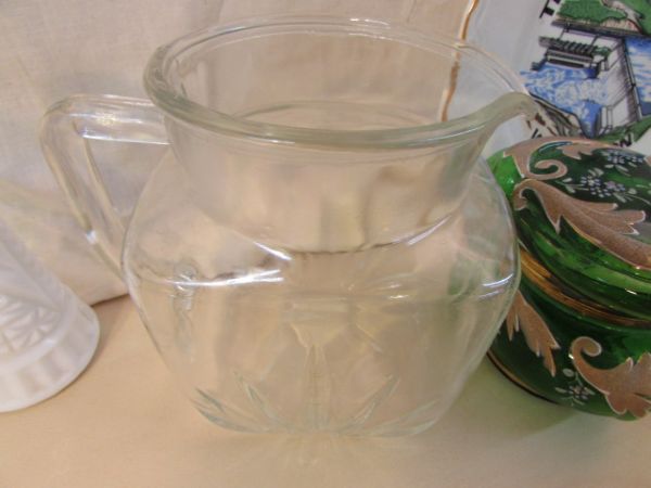 VINTAGE GLASS VARIETY LOT - CARNIVAL GLASS & HAND BLOWN VASE