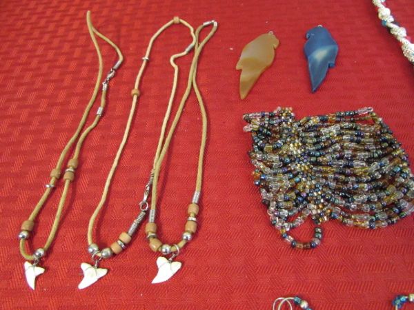 COSTUME JEWELRY LOT, MOSTLY WESTERN 