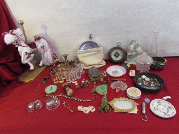 VINTAGE VARIETY LOT - DEPRESSION GLASS, WARMING BOTTLE, SILVERPLATE BRUSH, COMPACTS & LOTS MORE