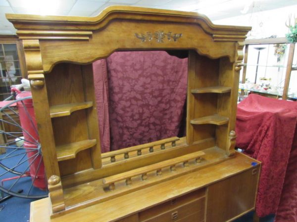 CREDENZA AND HUTCH TOP WITH MIRROR