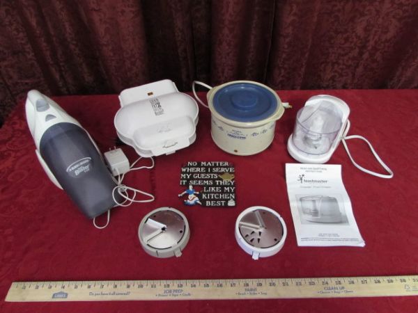 SMALL APPLIANCE LOT -  GEORGE FOREMAN GRILL, CHOPSTER & MORE