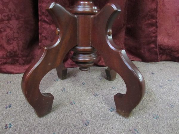 2ND VINTAGE VICTORIAN MARBLE TOP LAMP TABLE