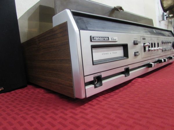 RETRO SOUNDESIGN RECORD PLAYER WITH SPEAKERS  RECORDS.