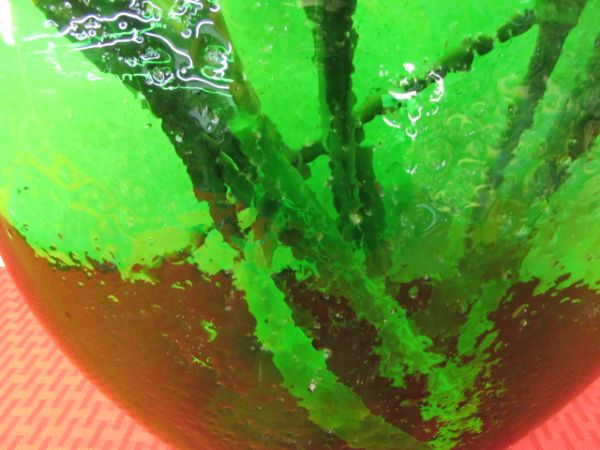 HAND BLOWN LARGE GREEN BUBBLE GLASS VASE