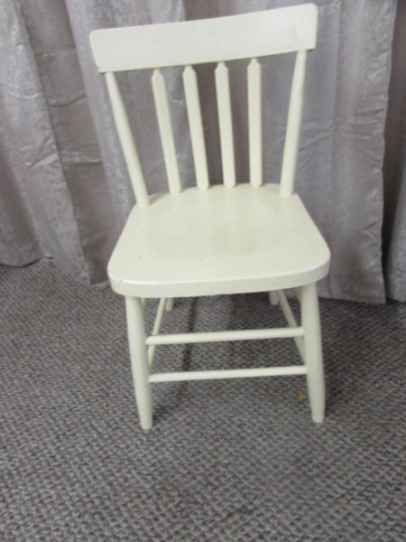 VINTAGE ALL WOOD YELLOW COUNTRY CHAIR