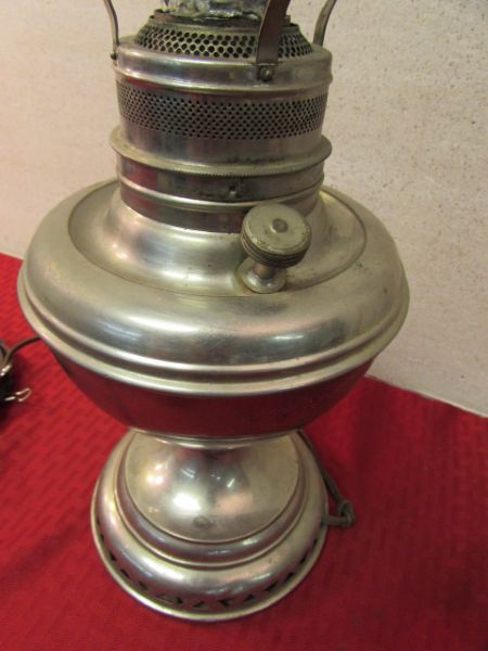 ANTIQUE HURRICANE LAMP